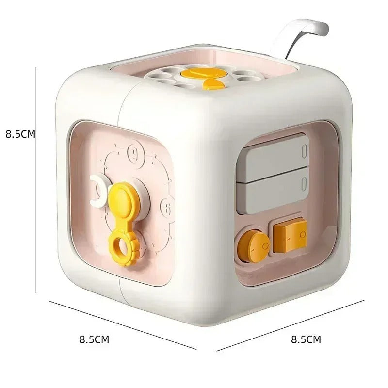 Cubo sensorial Montessori 6 em 1 da Zem Kids, brinquedo educativo portátil para estimular habilidades motoras infantis.