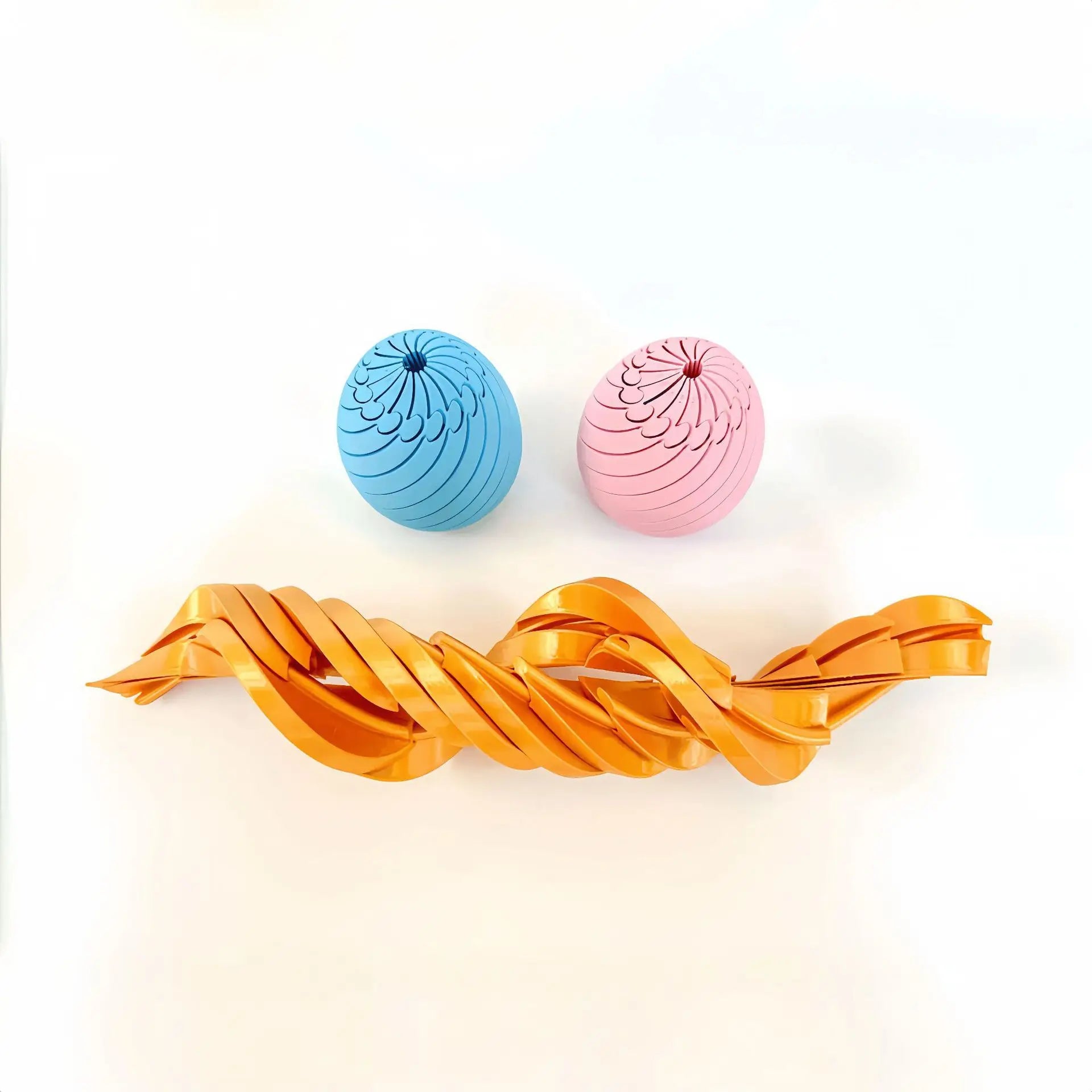 Ovo articulado geométrico 3D da Zem Kids, brinquedo sensorial e anti-estresse, na cor dourada silk com detalhes coloridos.